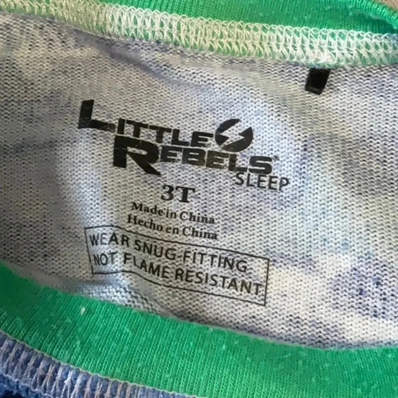 LITTLE Rebels - Picture 4 of 9